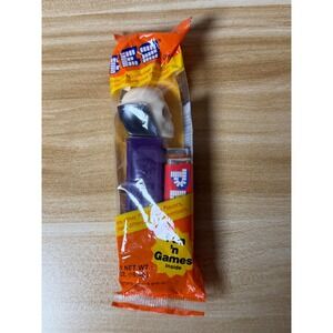 PEZ Halloween Dispenser Vampire Skull with Candy New‎ in Original Packaging